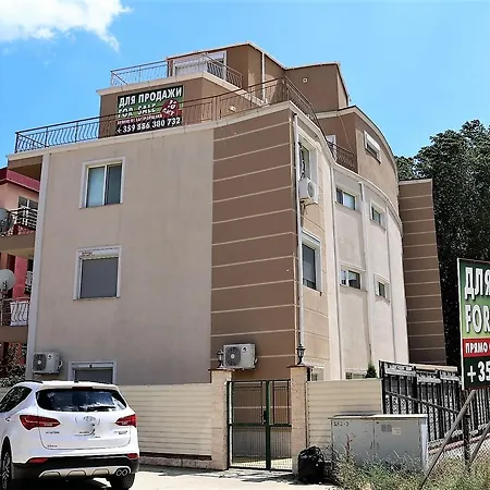 Akrotiriq